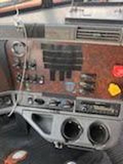 Used 2012 Freightliner Columbia 120