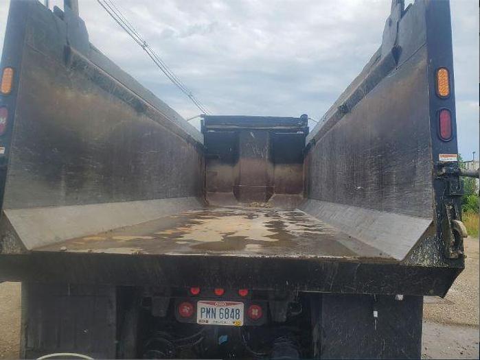 Used 2022 KENWORTH T880 Dump Truck