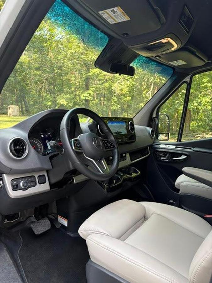 Used 2023 Airstream Interstate 19