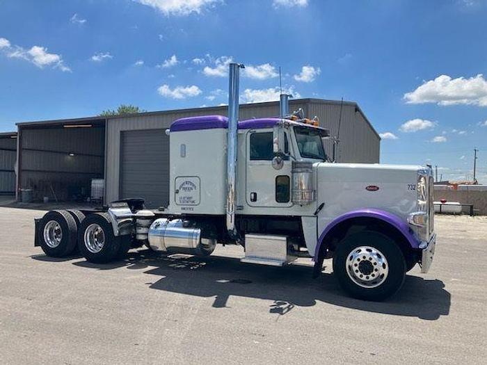 Used 2012 Peterbilt 388 truck
