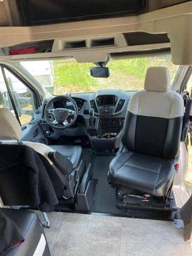 Used 2017 Winnebago Fuse 23A