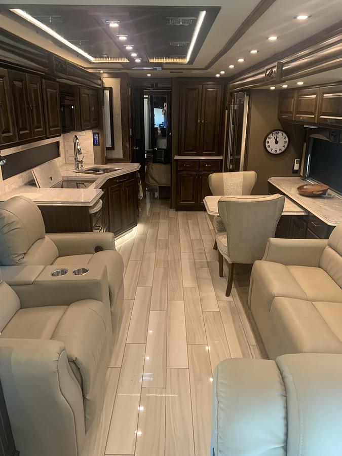 Used 2019 Tiffin Motorhomes Phaeton 40QBH Class A Motorhome