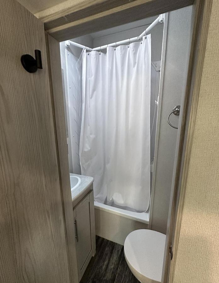 Used 2023 Keystone Fuzion 430 Fifth Wheel Toy Hauler