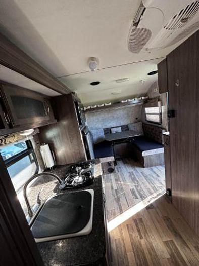 Used 2017 Winnebago Winnie Drop WD1780