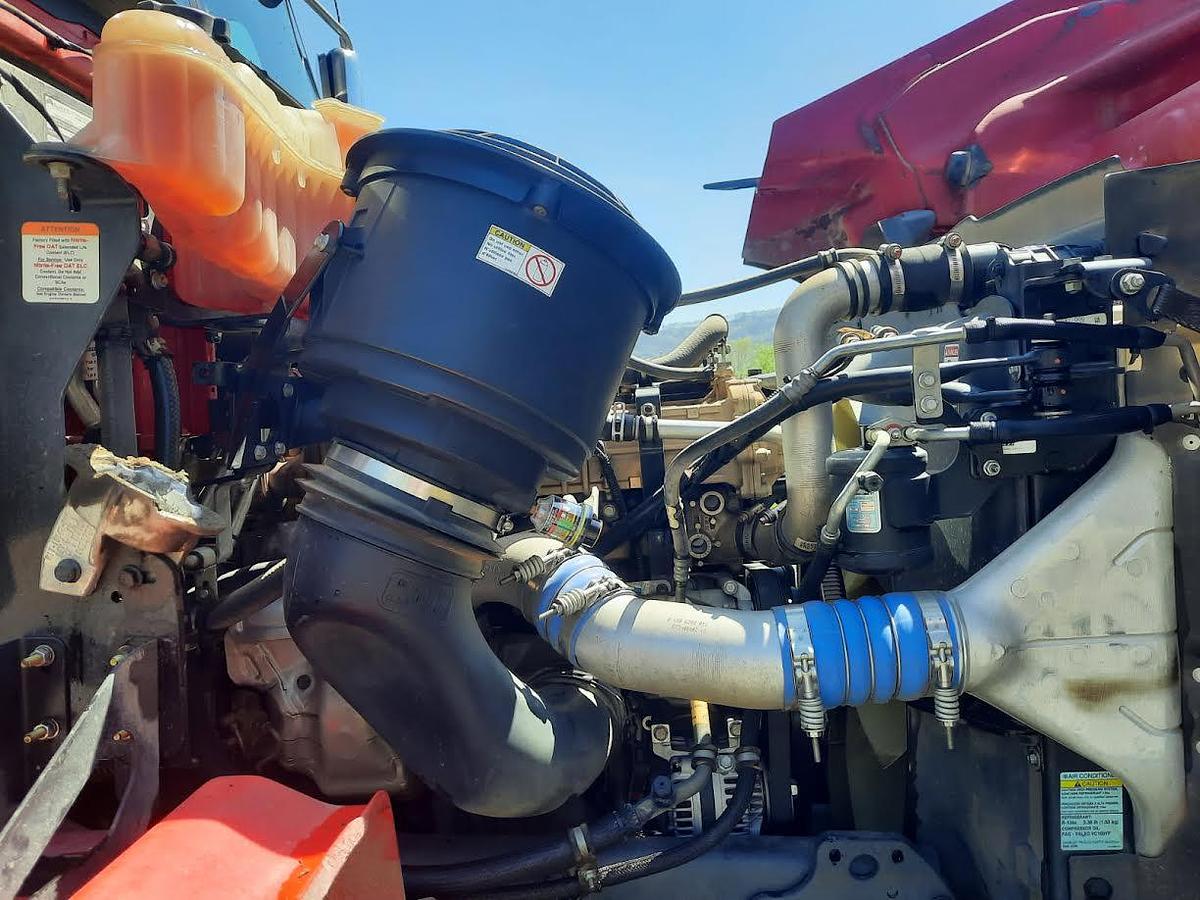 Used 2022 Western Star Tri-Axle Dump Truck