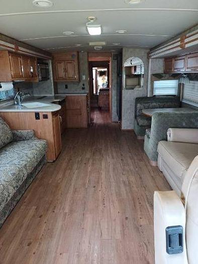 Used 2007 Winnebago Journey