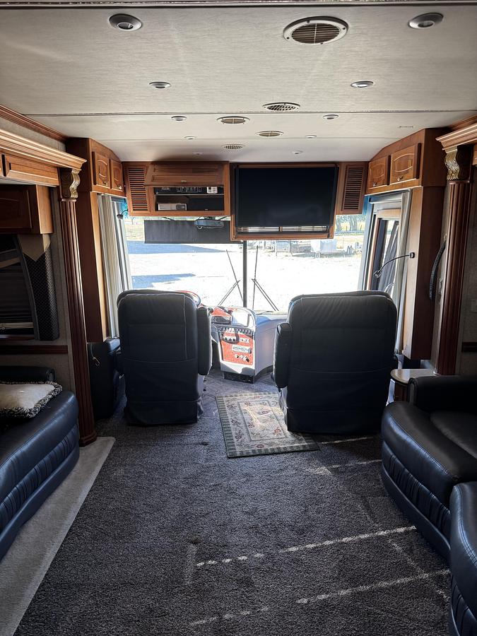 Used 2005 Newmar Essex 4505 Class A Motorhome