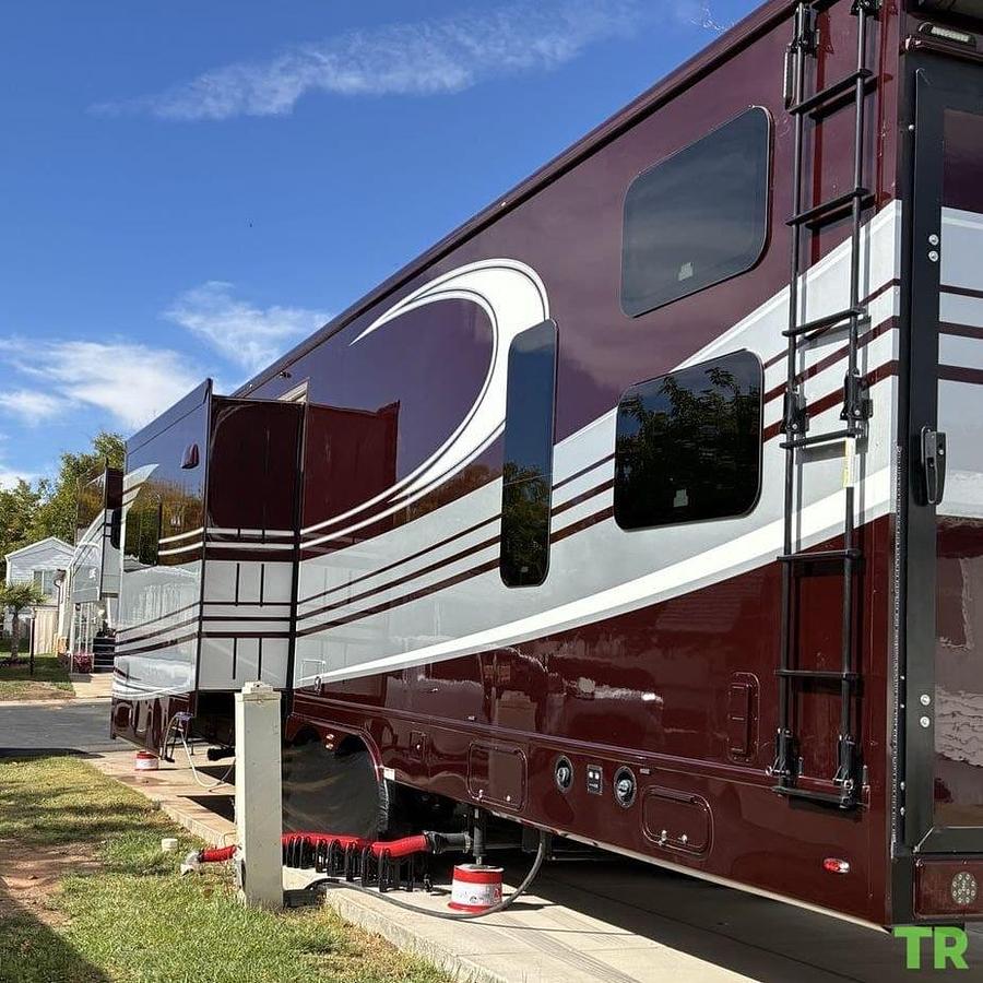 Used 2026 Luxe 48FB Toy Hauler