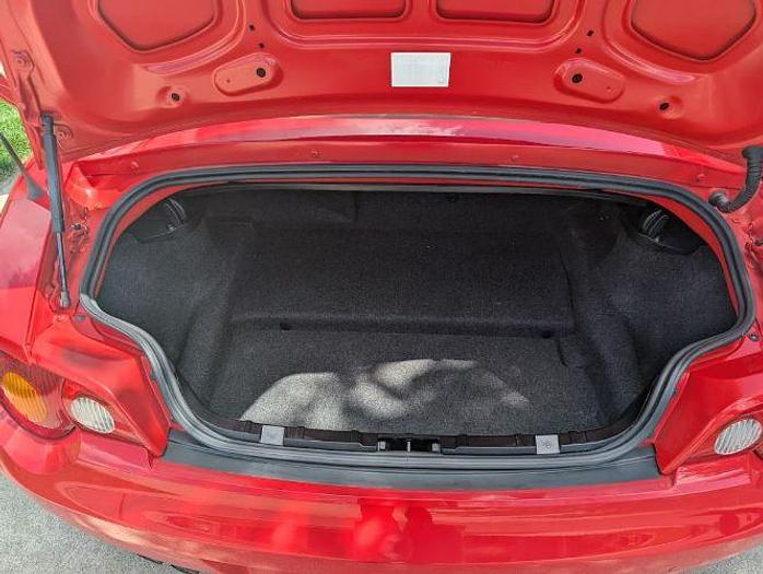 Used 2004 BMW Z4 2.5i