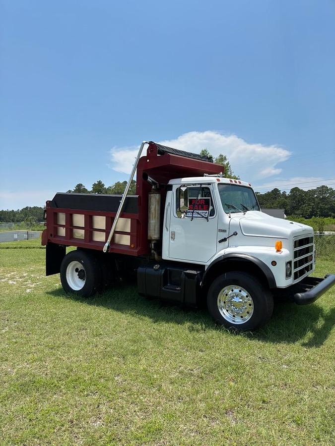 Used International 2375 Single Axle Dump Truck