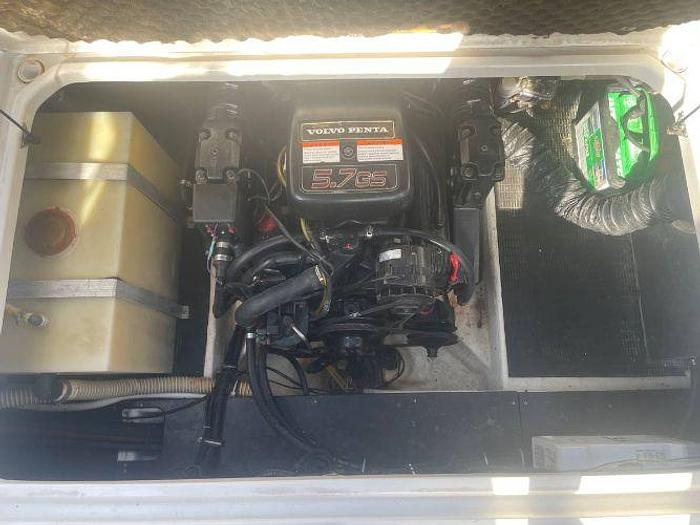 Used 1997 Chris-Craft Crowne 26