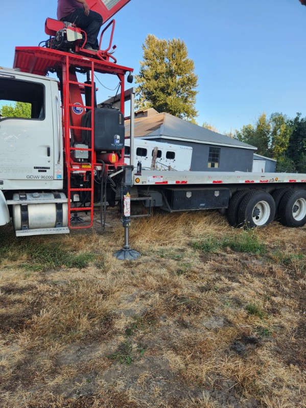 Used 2006 Sterling 9500 Knuckelboom Truck