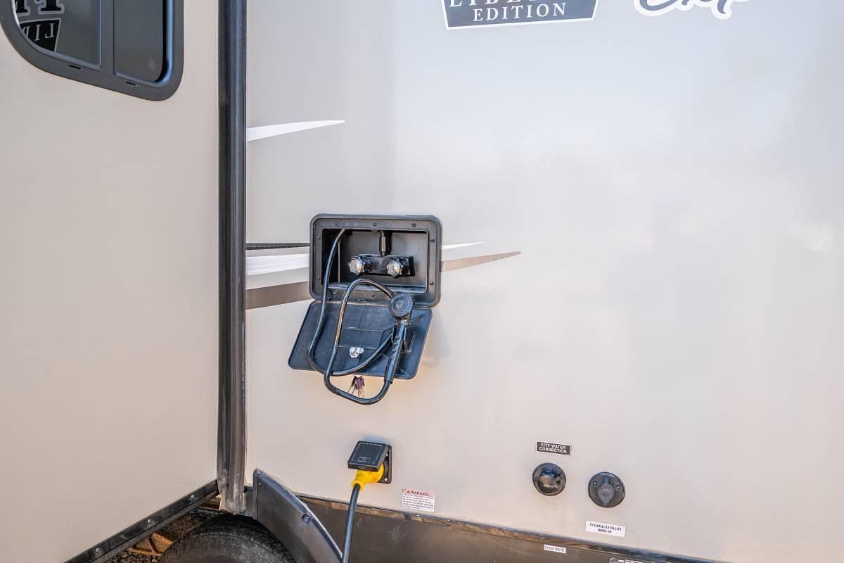 Used 2017 Coachmen Freedom Express Liberty Edition