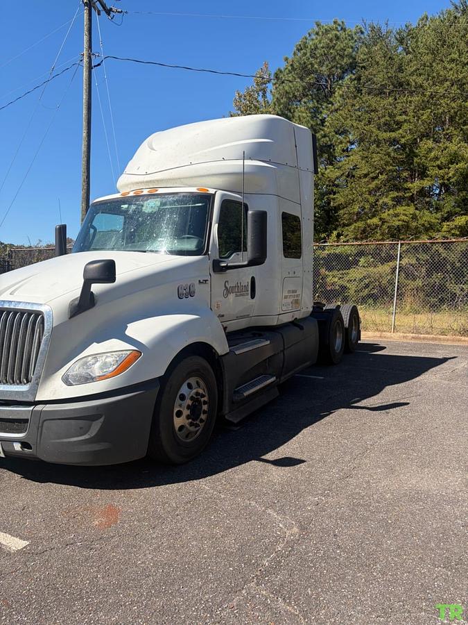 Used 2019 International LT Semi Truck
