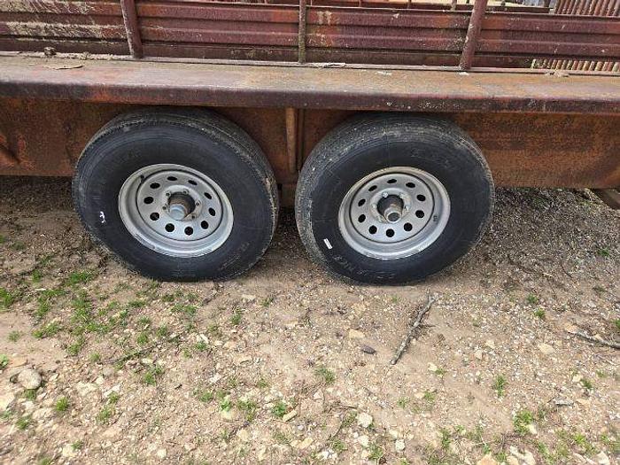 Used 1973 Gooseneck 20 ft Stock Trailer