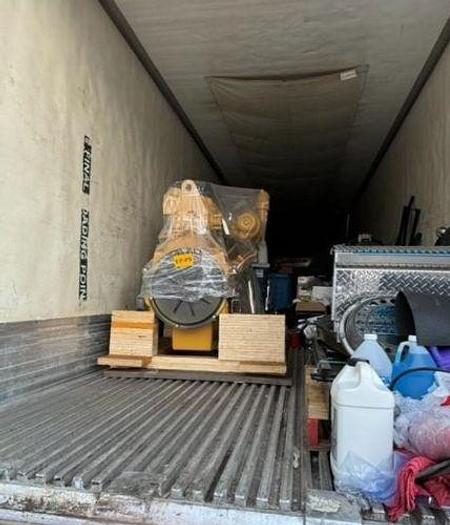 Used 2015 Peterbilt 389 Glider Kit