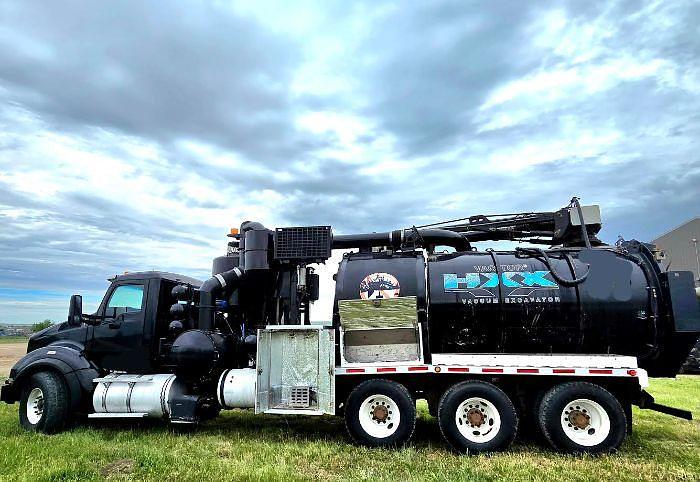 Used 2015 Vactor HXX Vacuum Truck with Cold Weather Package