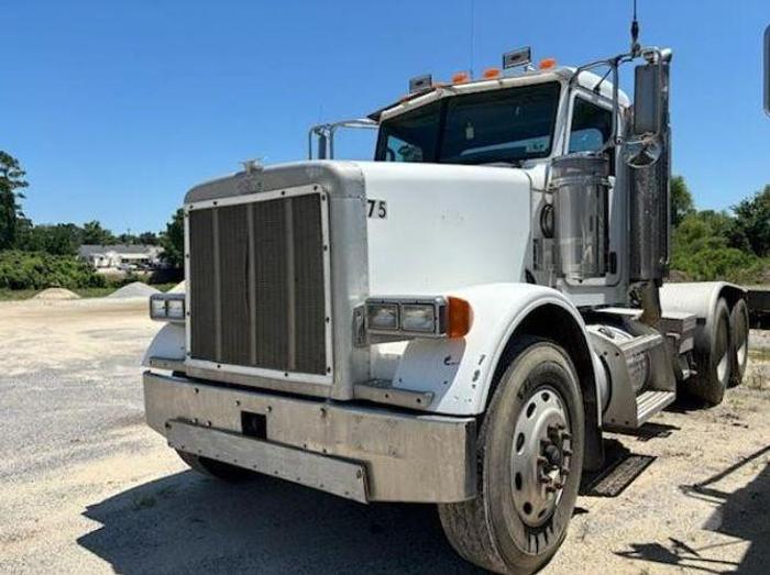 Used 2007 Peterbilt 379