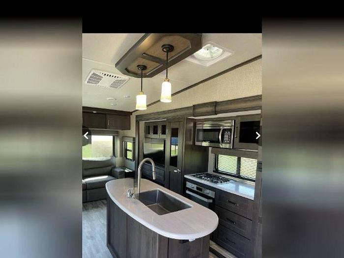 Used 2022 Grand Design Reflection 337Rls