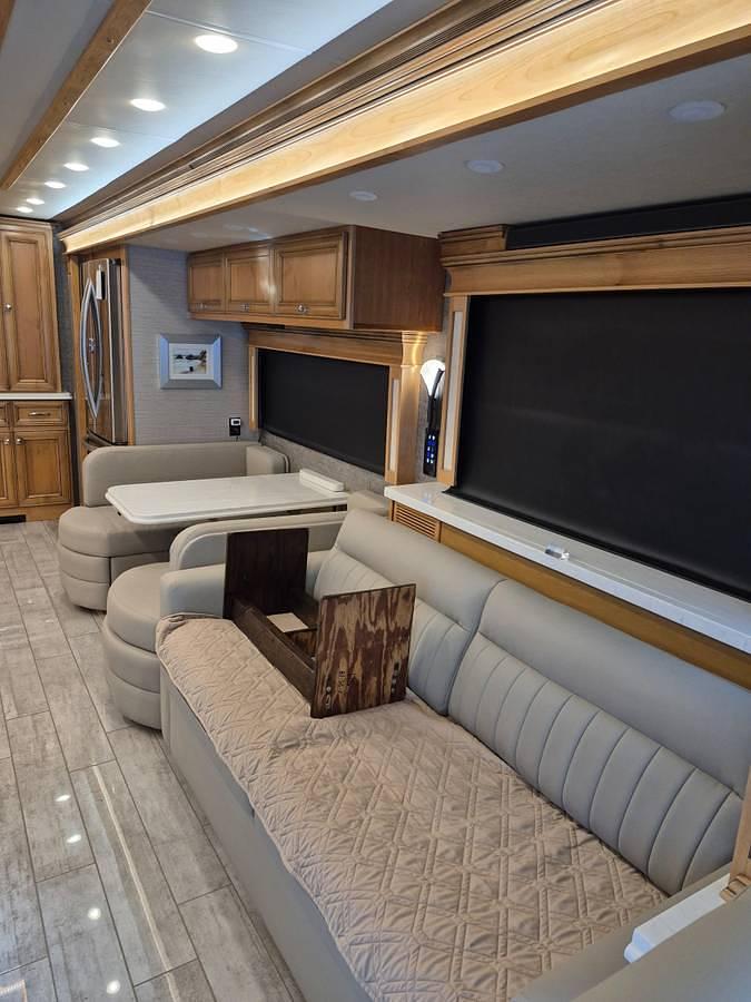 Used 2021 Tiffin Phaeton 40QBH Class A Motorhome