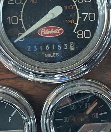 Used 1999 Peterbilt 379