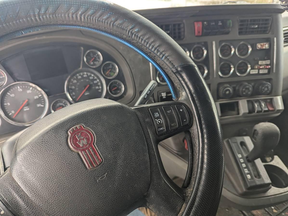 Used 2016 Kenworth T680