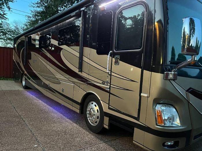 Used 2016 Fleetwood Discovery 40G