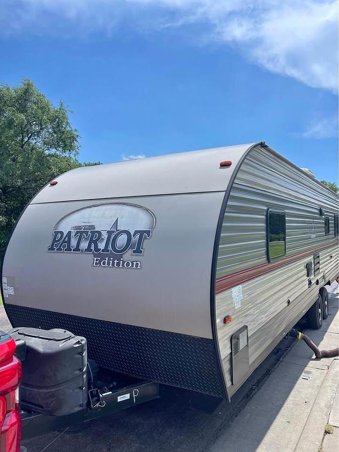 Used 2019 Forest River Cherokee Gray Wolf 26RR Patriot Edition Travel Trailer Toy Hauler