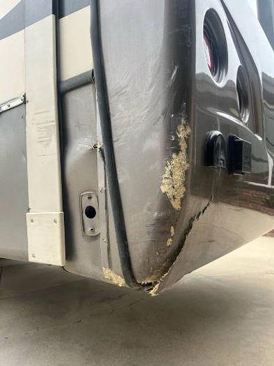 Used 2015 Keystone Montana 3711FL