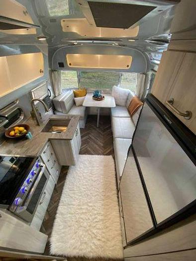 Used 2021 Airstream 25FB