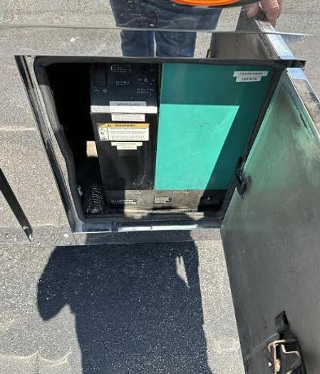 Used 2015 KENWORTH T680 156in ARI Custom Sleeper