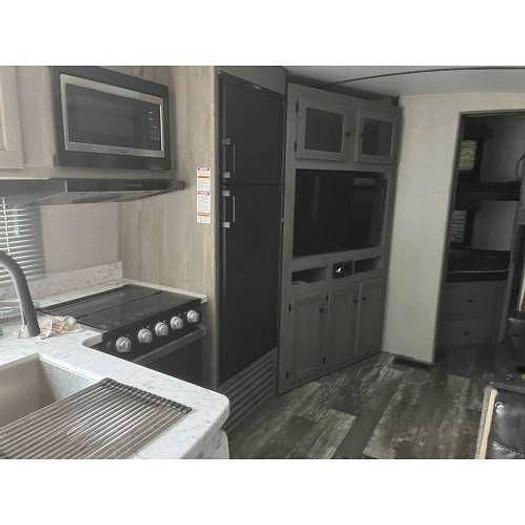 Used 2020 Keystone Outback Ultra-Lite 291UBH