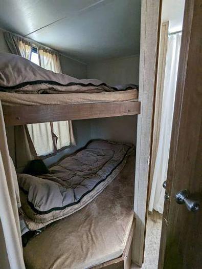 Used 2017 Gulf Stream Innsbruck