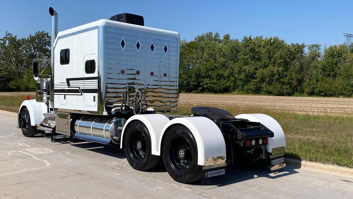 Used 2000 Kenworth W900 Conventional Sleeper Semi