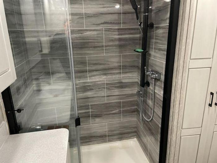 Used 2023 Crossroads Redwood RW4200FL