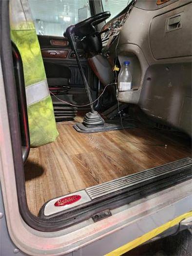 Used 2007 Peterbilt 379