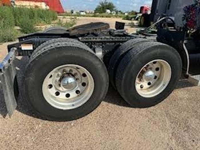 Used 2020 Freightliner Coronado