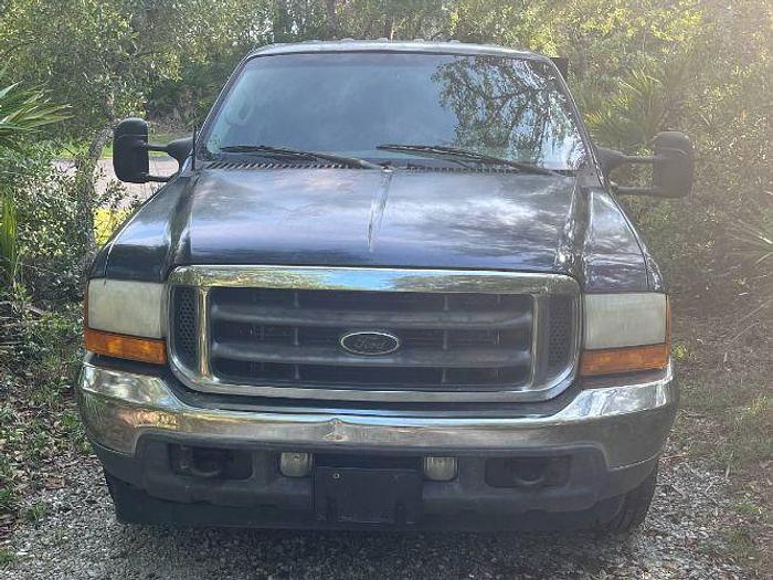 Used 2001 Ford Super Duty F-250 Lariat Flatbed