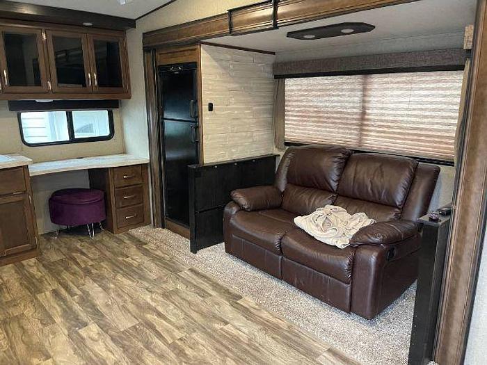Used 2019 Grand Design Reflection 150 Series 273MK