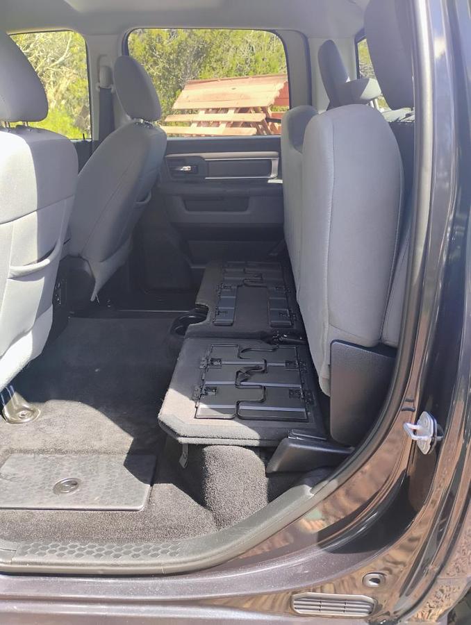 Used 2016 RAM 3500 SLT Crew Cab LWB 4WD DRW