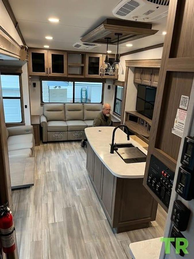 Used 2024 Alliance Paradigm 310RL Fifth Wheel