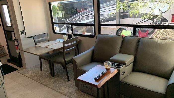 Used 2022 Palomino Columbus C Series 299RLC