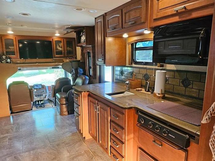 Used 2015 Jayco Seneca 37 RB