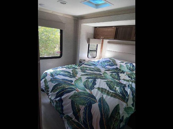 Used 2021 Winnebago Minnie Winnie