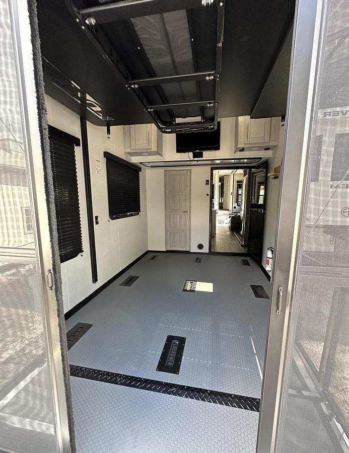 Used 2023 Keystone Fuzion 430 Fifth Wheel Toy Hauler