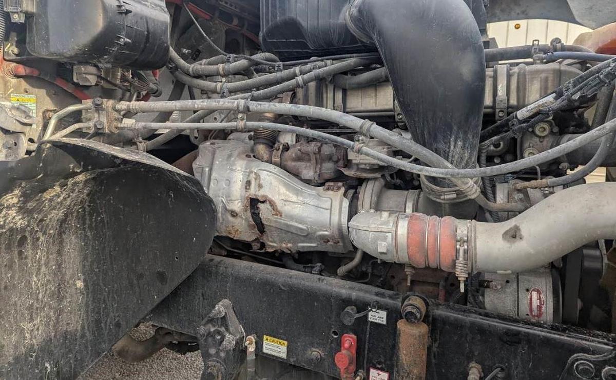 Used 2016 Freightliner Coronado 114