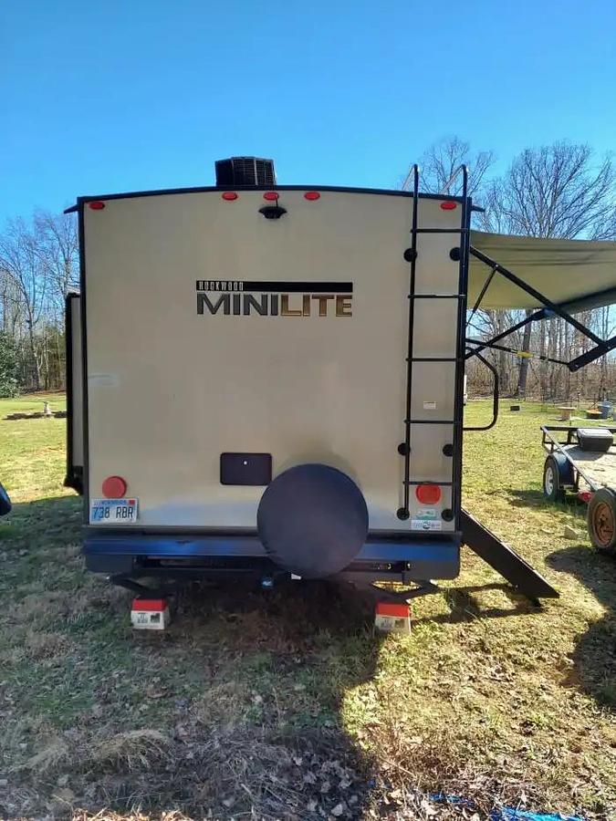 Used 2022 Rockwood Mini Lite 2205S