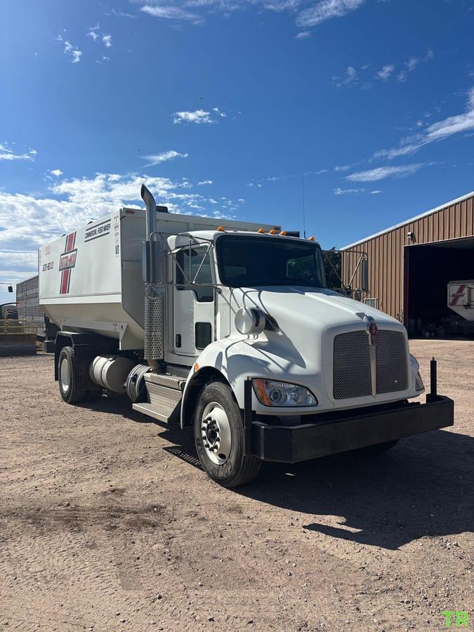 Used 2017 Roto-Mix 620-16XD Commercial Feed Mixer