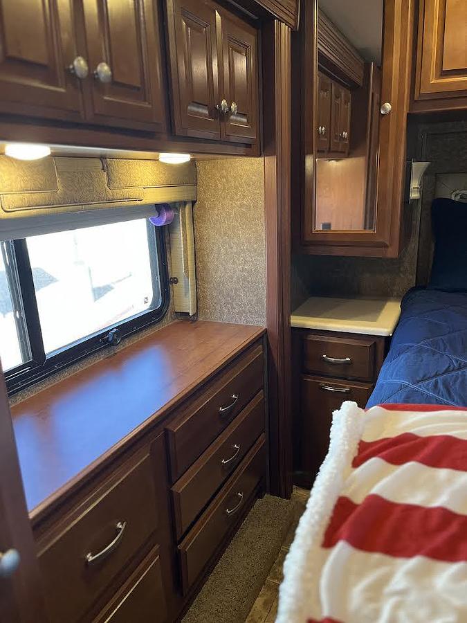 Used 2014 Thor Motor Coach Palazzo 33.3 Class A Motorhome