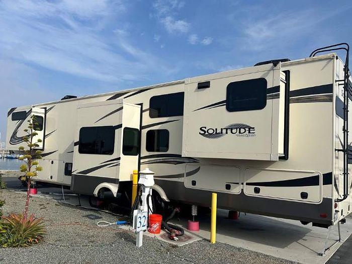 Used 2020 Grand Design Solitude 390RK
